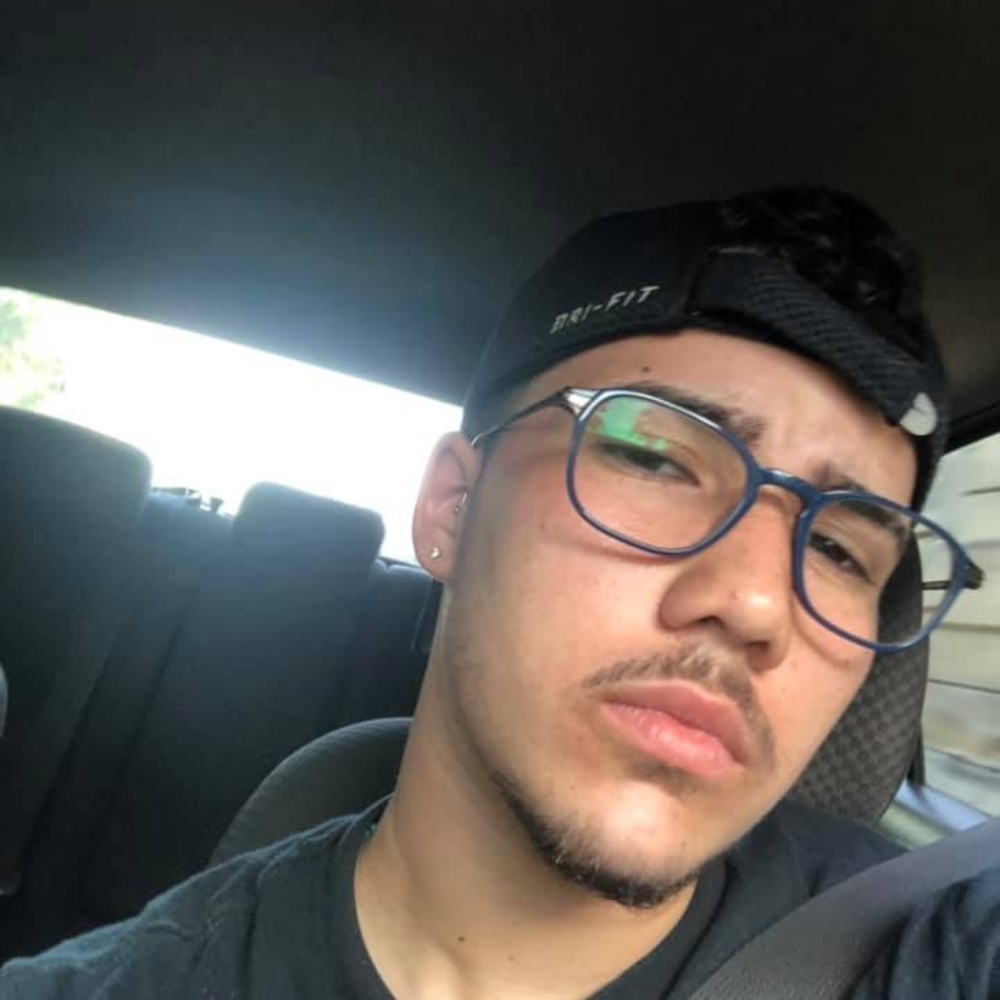 Meet your Posher, Nicolás